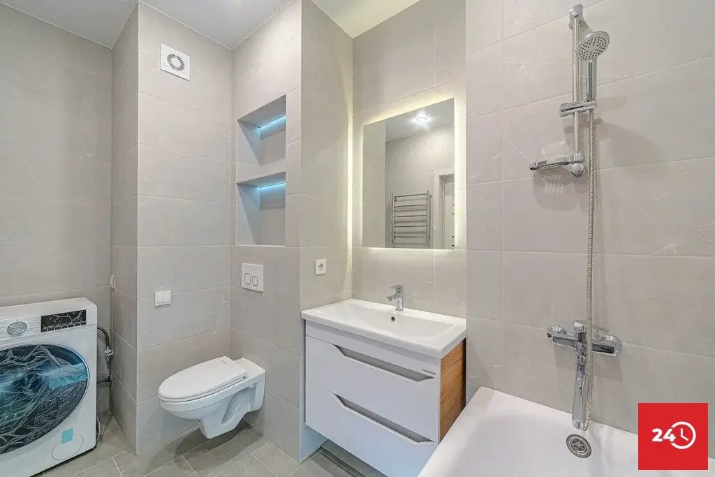 В продаже 1к. кв  51 кв.м. с ремонтом в ЖК Созвездие - Фото 10