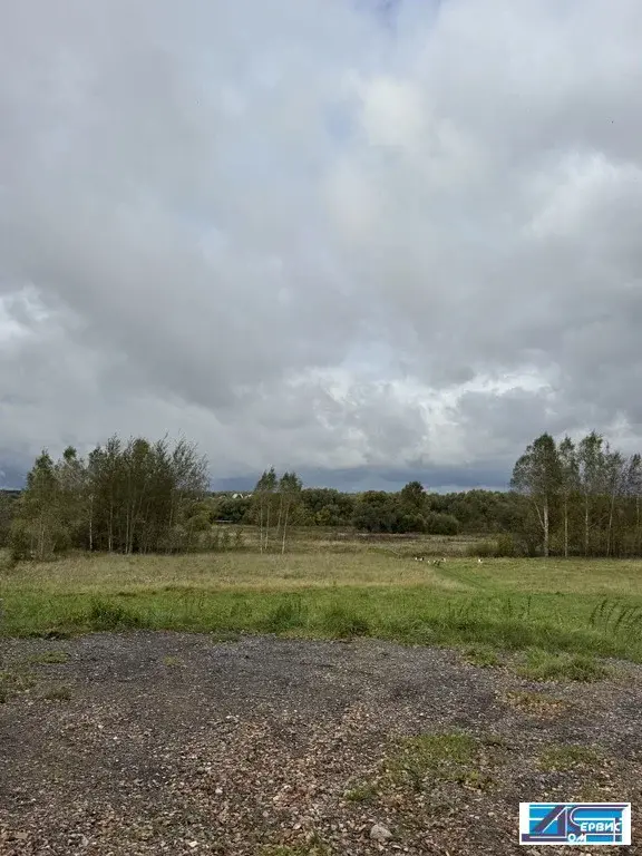 продается земельный участок - Фото 2