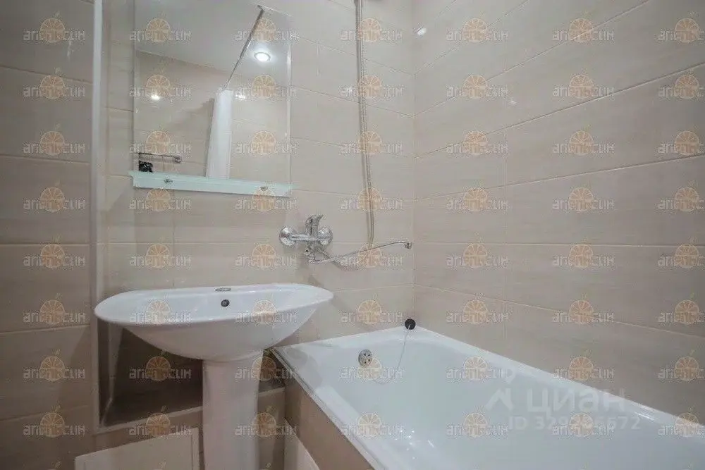 Снять двухкомнатную квартиру 63.2м ул. 45-я Параллель, 22/7, ... - Фото 11