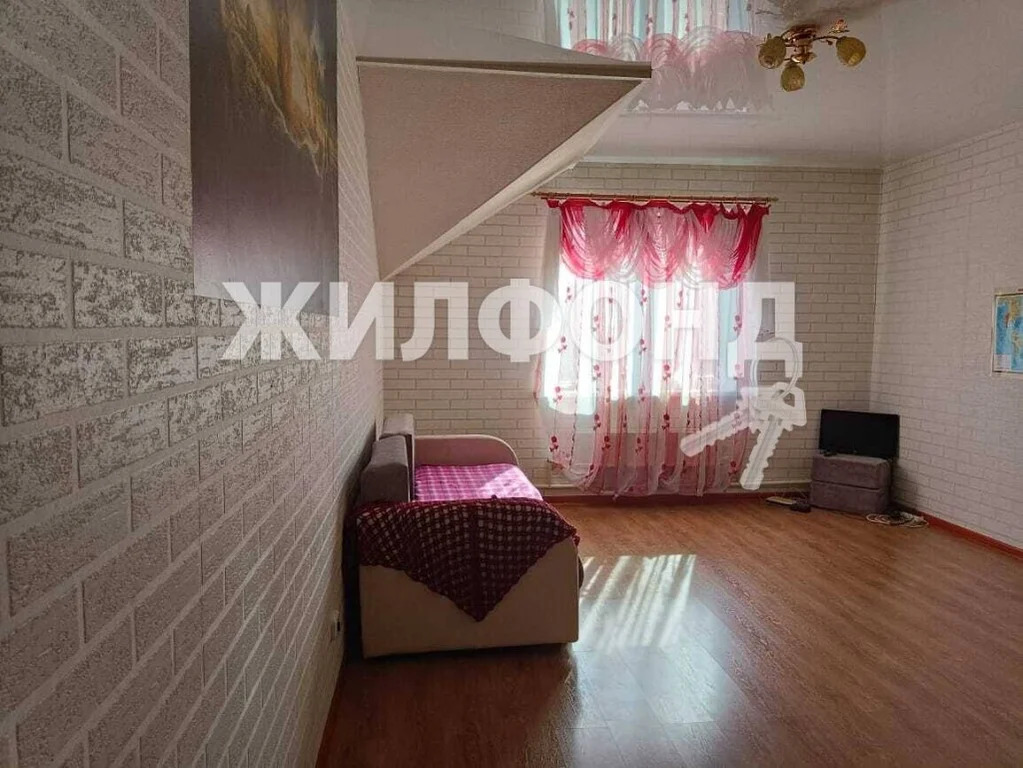 Продажа квартиры, Колывань, Колыванский район, Соловьёва - Фото 1