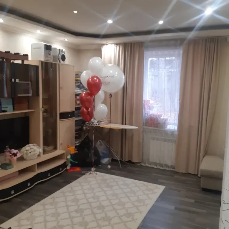 Продам 2 комнатную квартиру в самом центре г. Караганды - Фото 1