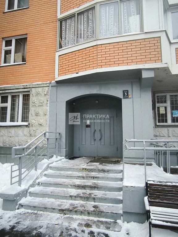 Продажа квартиры, ул. Дыбенко - Фото 2