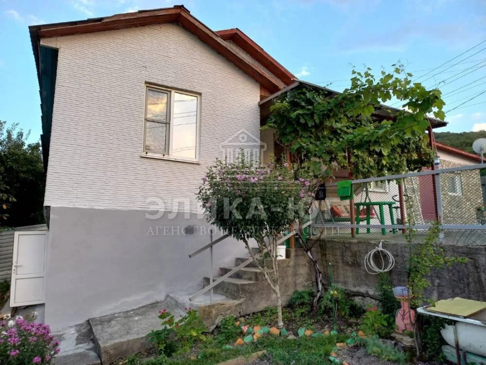 Продажа дома, Пляхо, Туапсинский район, ул. Комсомольская - Фото 1
