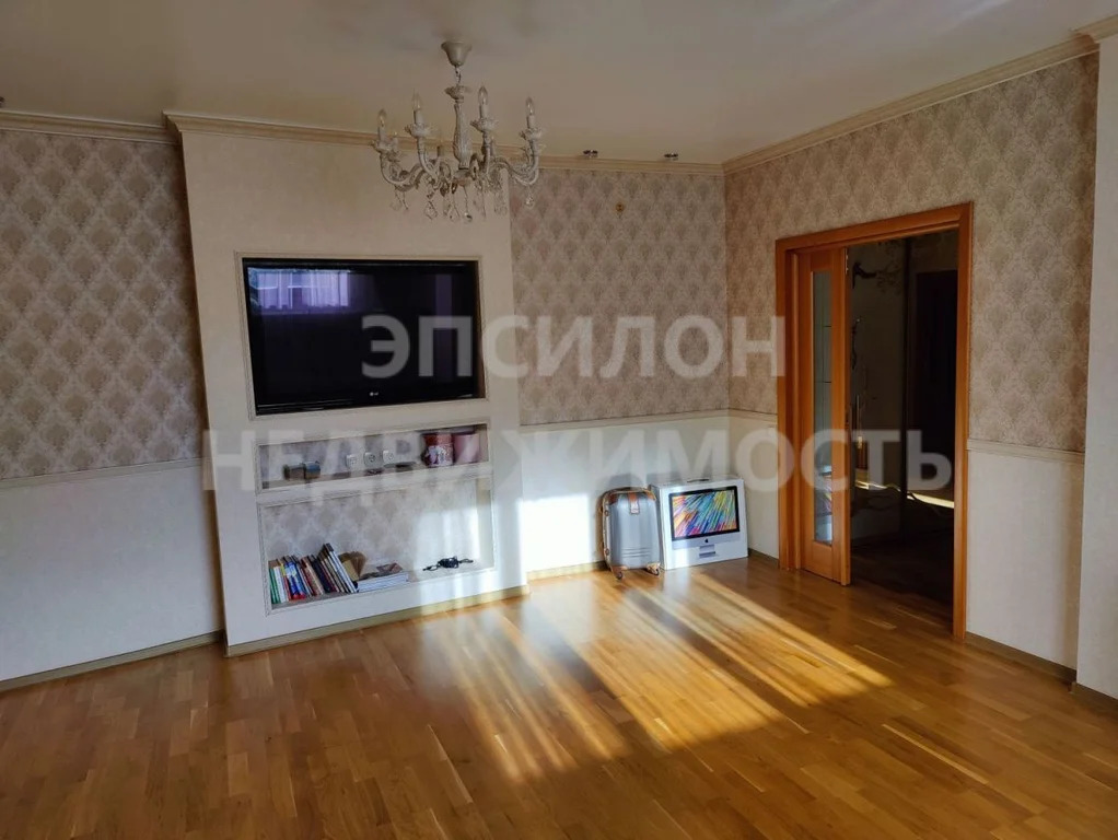 2-к. квартира, 70 м, 5/5 эт. - Фото 19