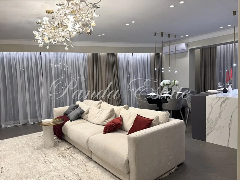 Видовая квартира в ЦАО с 3 спальнями (ном. объекта: 9748) - Фото 2