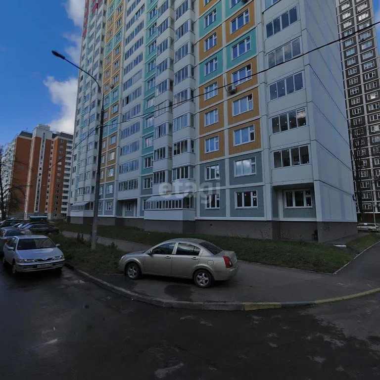 Продажа квартиры, ул. Тихомирова - Фото 1