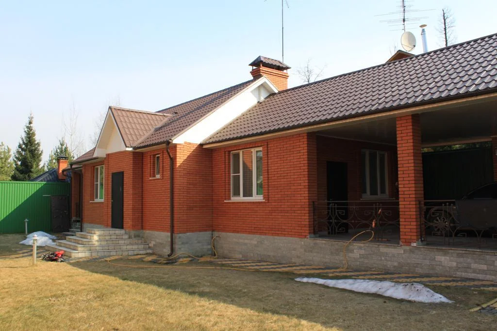 Кирпичный дом в уютном поселке на Рублевке по разумной цене - Фото 6