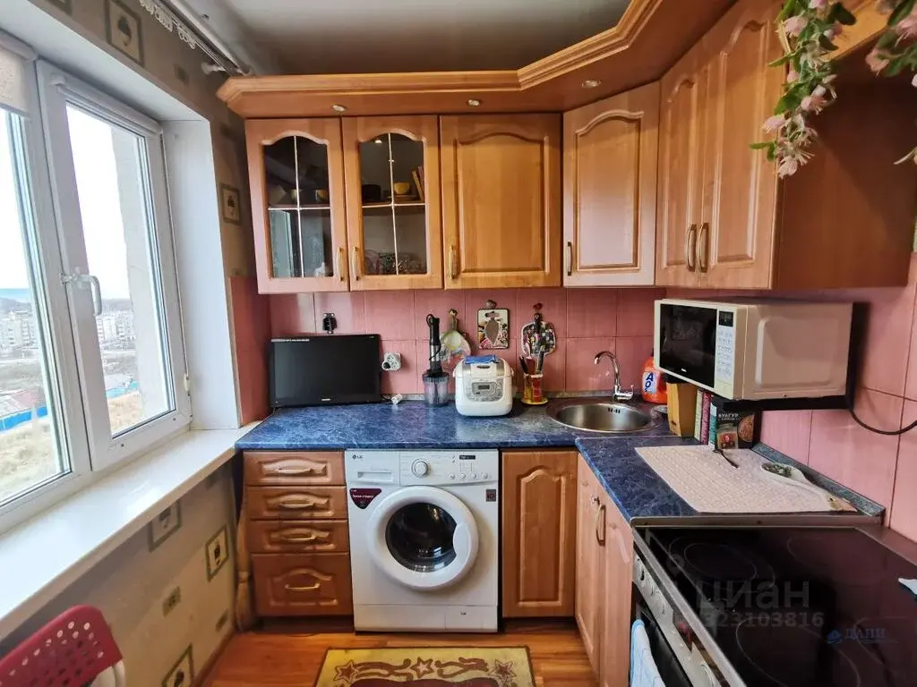 Купить трехкомнатную квартиру 53.0м Пролетарская ул., 86, Магадан, ... - Фото 3