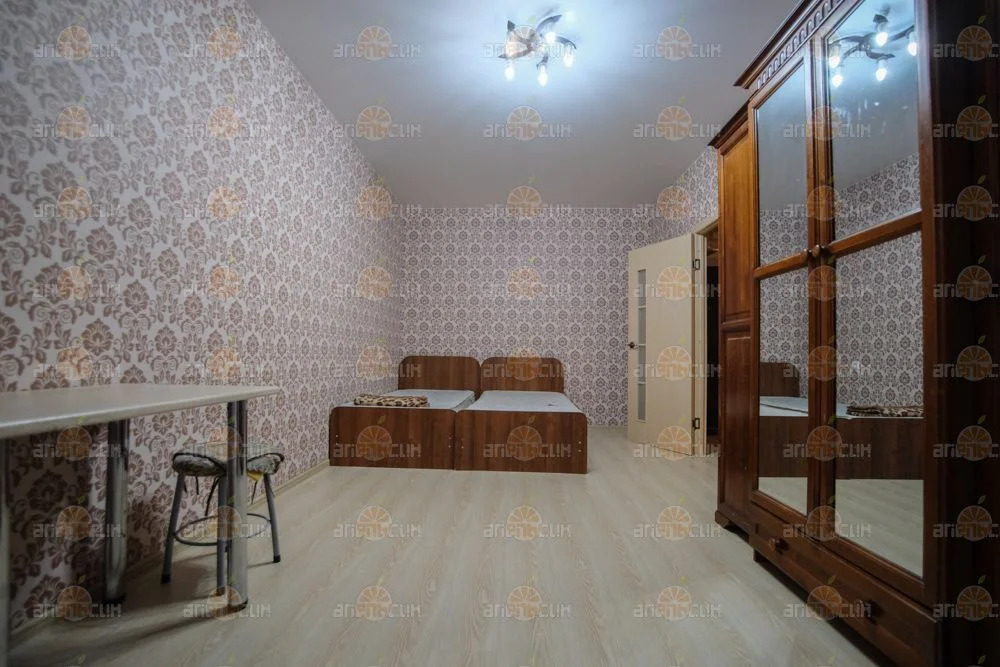 1-комн. квартира - Фото 1