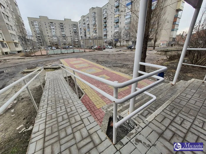 Продажа торгового помещения, Батайск, северный массив улица - Фото 24
