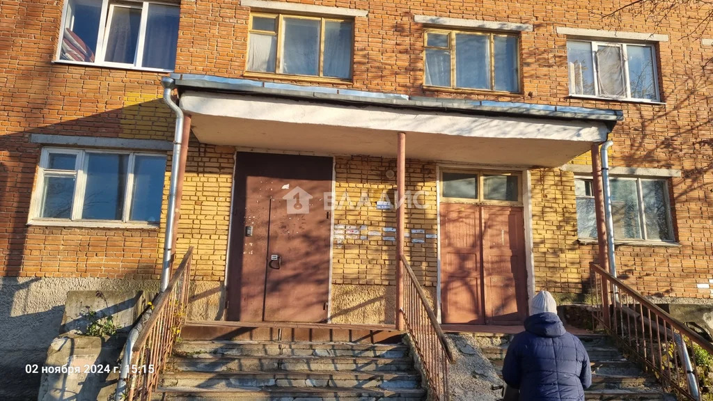 городской округ Владимир, улица Балакирева, д.24, комната на продажу - Фото 0