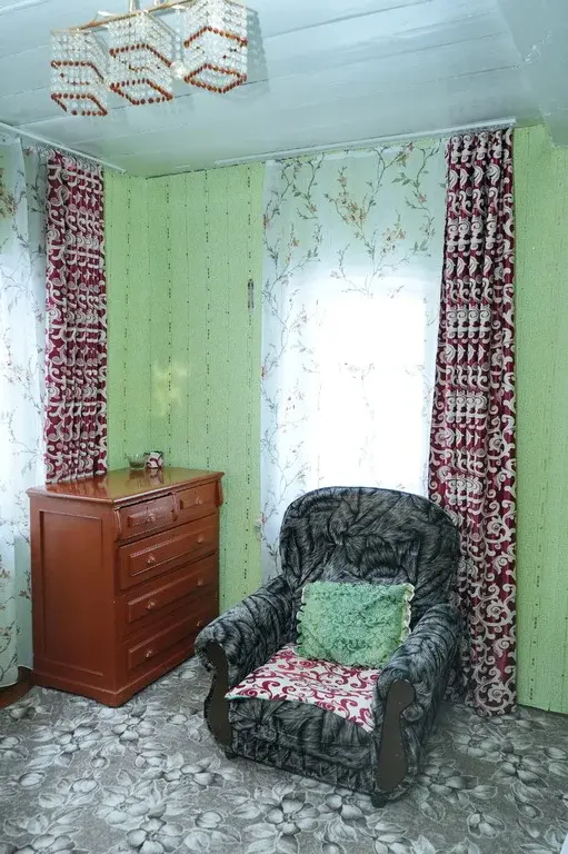 Продаётся просторный дом с земельным участком в деревне Ташкинова - Фото 16