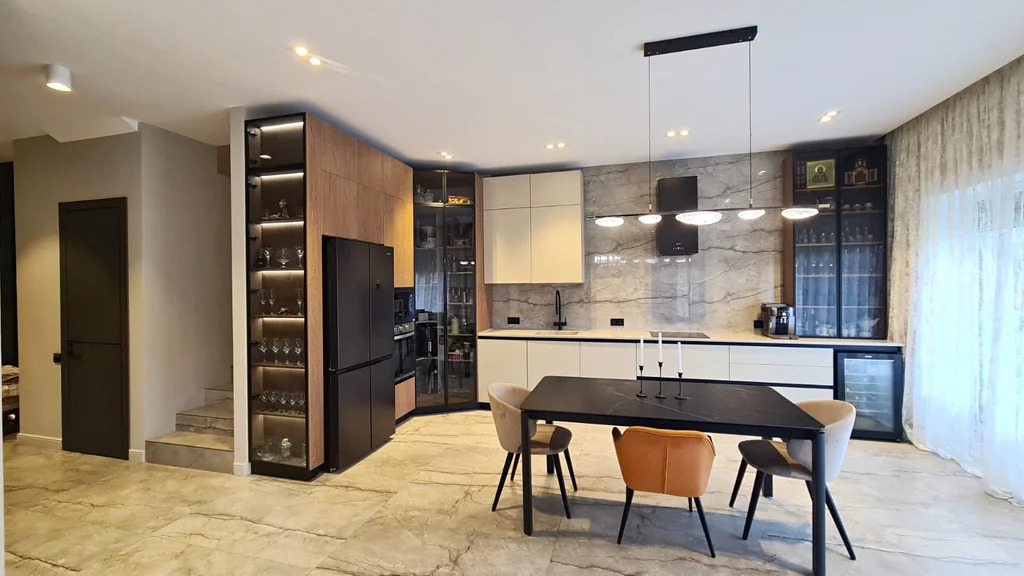 Таунхаус 186 м2 на участке 3 сот. - Фото 2