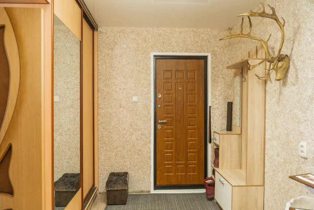Продается шикарная двухкомнатная квартира в центре Нязепетровс - Фото 17