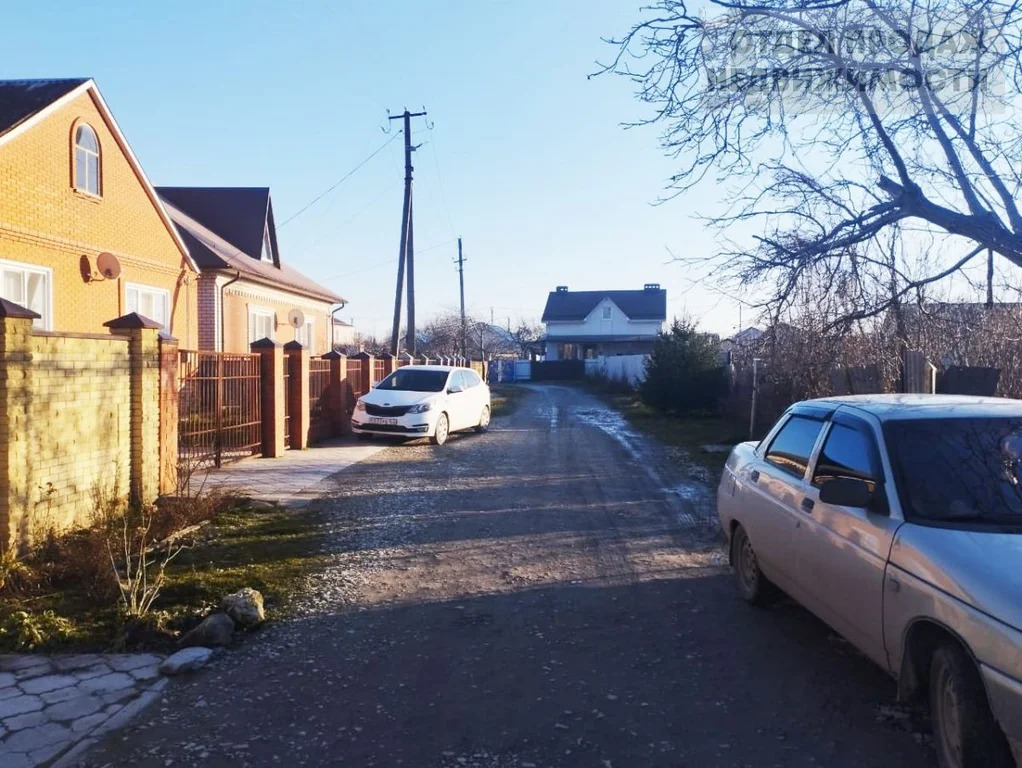 Участок в городе - Фото 2