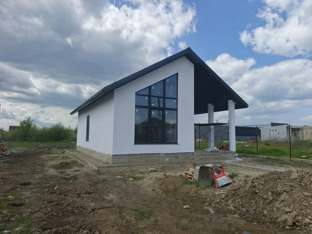 Продажа дома, Новодмитриевская, Северский район, ул. Атаманская - Фото 1