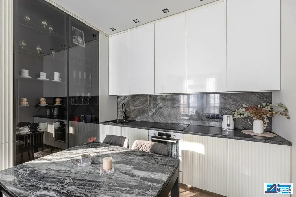 продается 3-х комнатная квартира - Фото 4