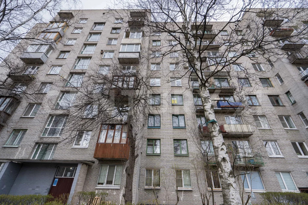 Продажа квартиры, м. Проспект Ветеранов, Новаторов б-р. - Фото 0