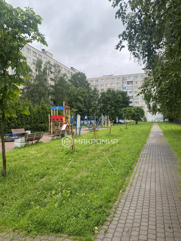 Продажа квартиры, Колпино, м. Купчино, Трудящихся б-р. - Фото 0
