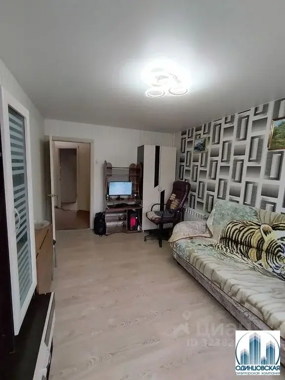 Продажа двухкомнатной квартиры в Кубинке-10 - Фото 2