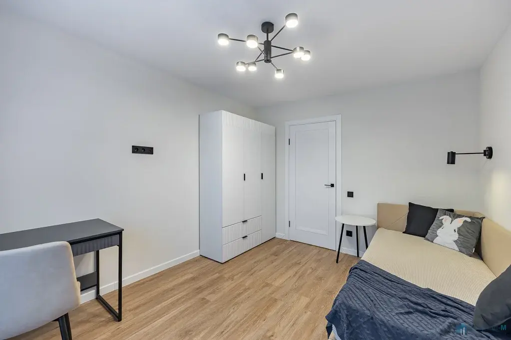 Если вы ищете квартиру, куда можно сразу заехать-без ремонта, шумных б - Фото 9