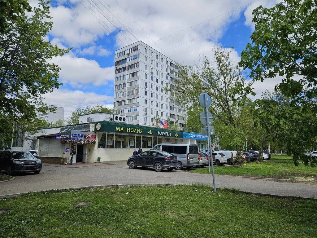 Продажа торгового помещения, ул. Енисейская - Фото 0
