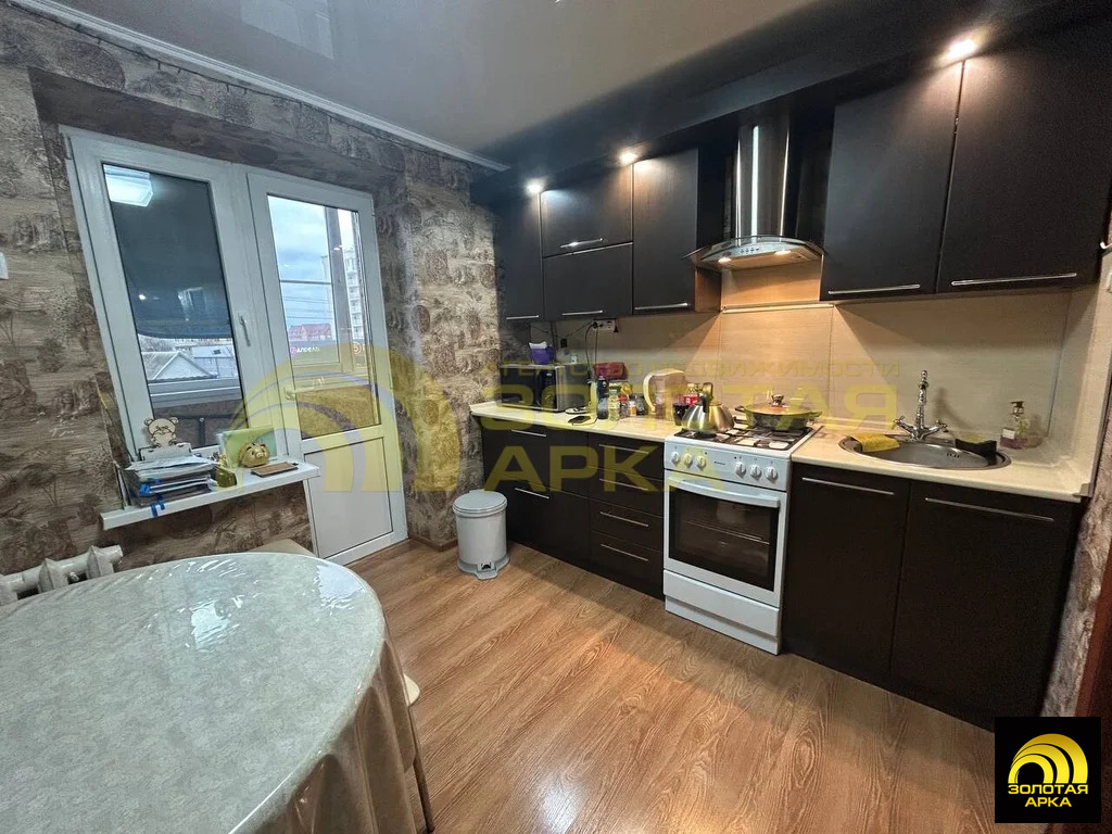 Продажа квартиры, Крымск, Крымский район, ул. Свердлова - Фото 1