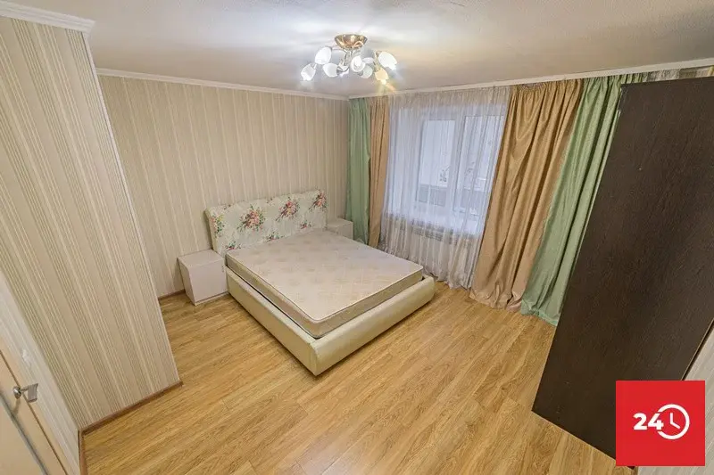 Продается 2 комнатная квартира в центре по улице Тарханова, 10 Маяк - Фото 6