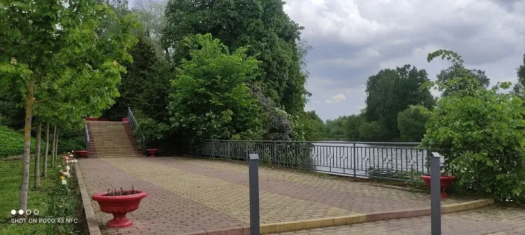 Участок на Рублевке в коттеджном поселке 15 км с выездом на платку - Фото 10