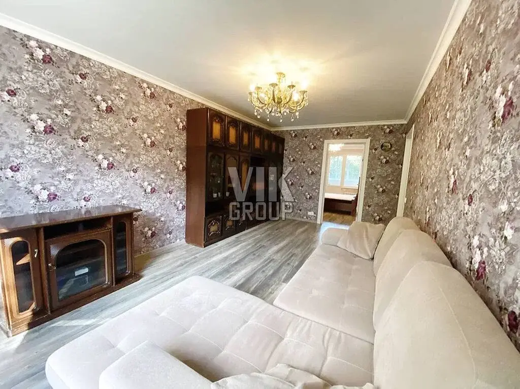 Предлагается светлая, с отличным ремонтом, трех комнатная квартира - Фото 3