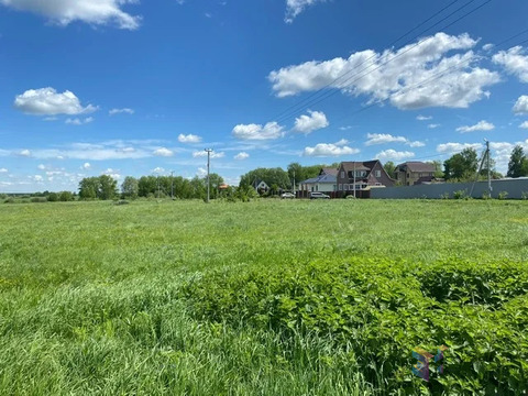 Продам земельный участок в д. Леонтьево