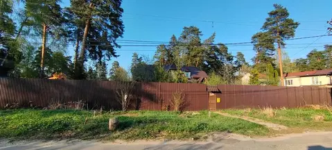 Продаю участок с Домом.