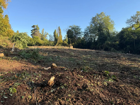 Продается земельный участок 24 сот.