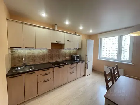 Купить трехкомнатную квартиру 72.0м ул. Березовая, 13, Видное, ...