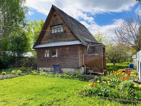 Дача в СНТ Ромашка