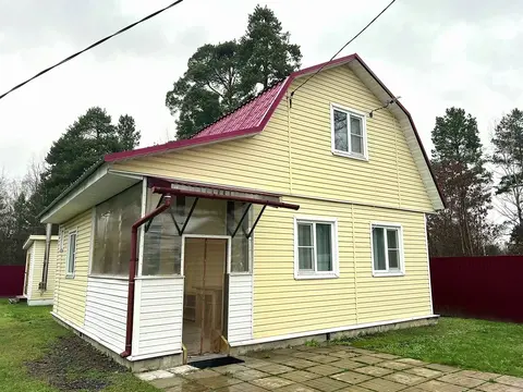 Дом в поселке Радовицкий