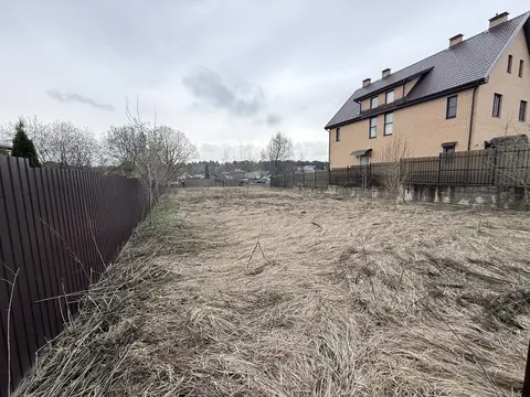 продажа участка д.Степановское д.32