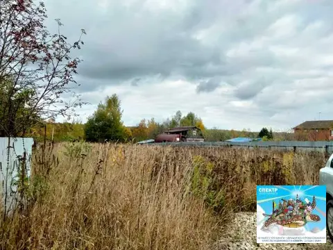 Шикарный участок ИЖС в д. Люторецкое в красивом месте у реки с газом