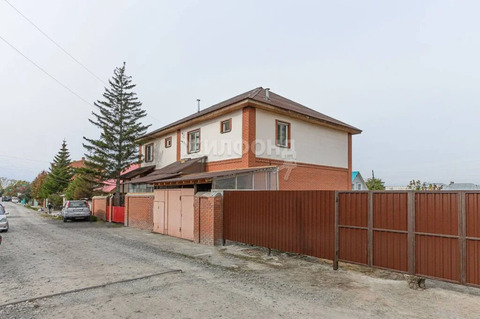 Продажа таунхауса, Новосибирск, ул. Гризодубовой