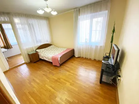 Посуточно квартира. 1-ком. квартира в Центре Сочи.