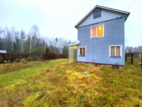 Дом в деревне Ларинская