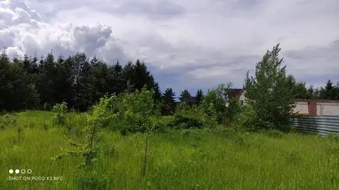 Участок правильной формы в Горках-2 в коттежной застройке