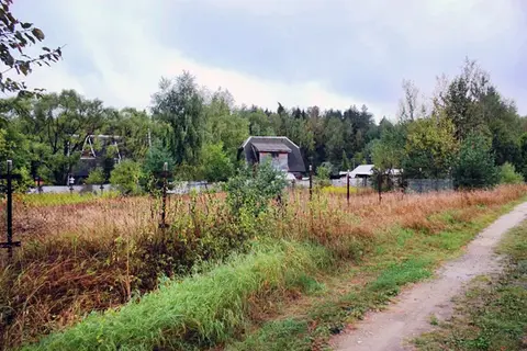 Участок 14 соток в деревне Дёминская