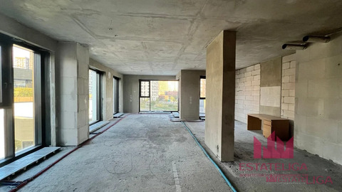 2-комнатная квартира, 81 кв.м.