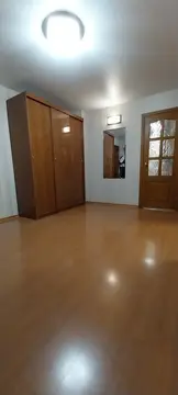 Продаю четырехкомнатную квартиру ул.Ярмарочная д5