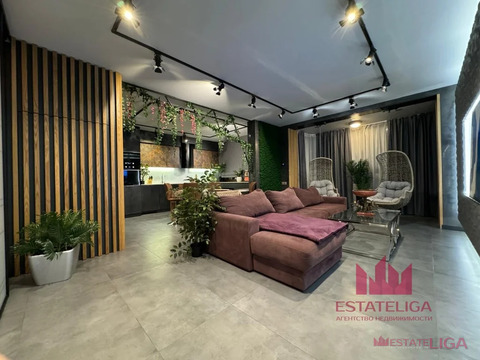 3-комнатная квартира, 120 кв.м., в ЖК "Татьянин Парк"