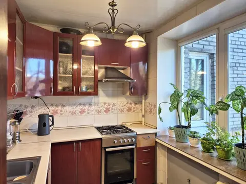 2-к. квартира, 58 м, 3/9 эт.