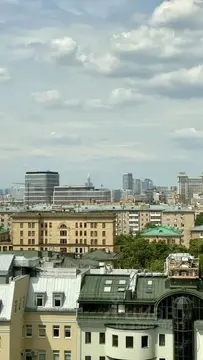 Купить апартаменты свободной планировки 122 кв.м.