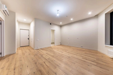 Продам 4-комн. квартиру 127.77 кв.м.