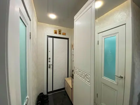 1-я квартира в 1м микр., дом 21